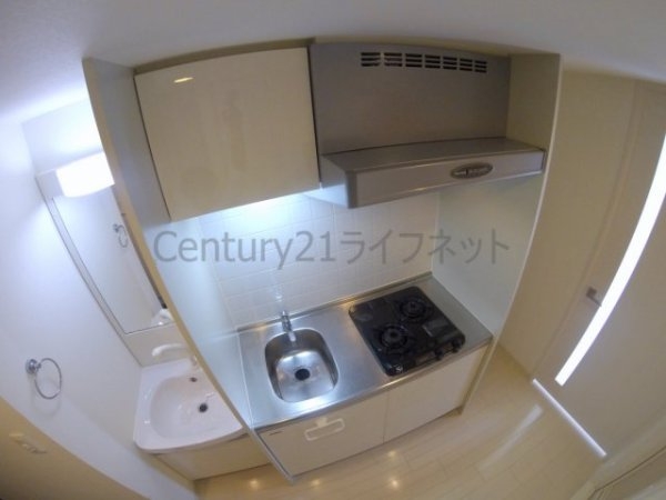 プレミアムコート天神橋エイト