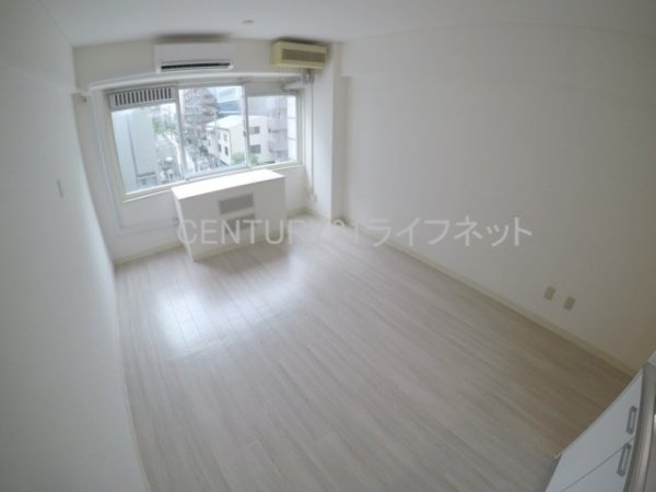 新大阪コーポビアネーズ