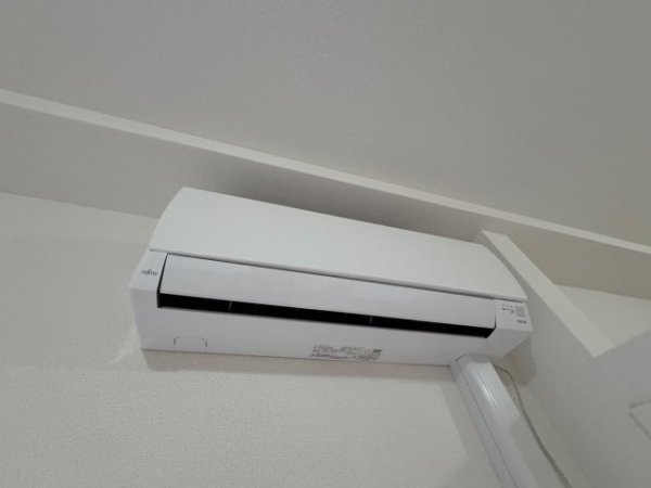 セレニテ江坂エクラ