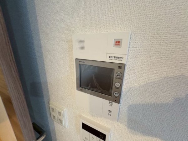 セレニテ江坂エクラ