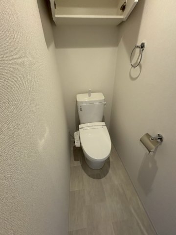 セレニテ江坂エクラ