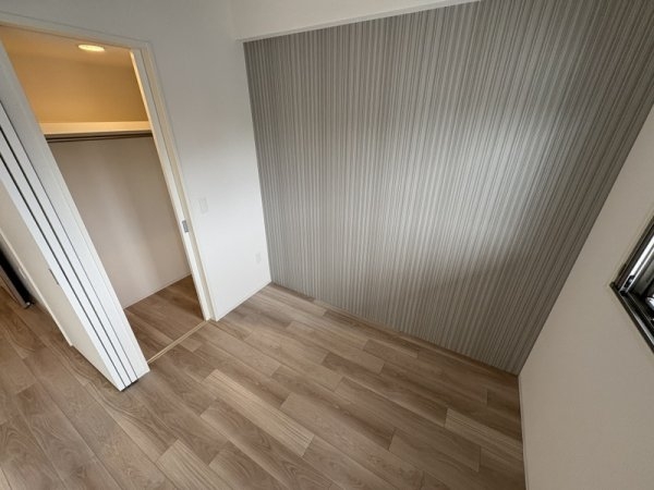 セレニテ江坂エクラ
