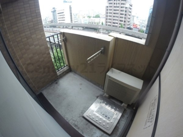 プレサンス新大阪