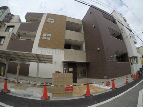 大阪市淀川区十三東１丁目のアパート
