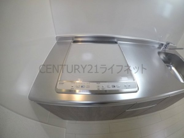 大阪市淀川区十三東１丁目のアパート