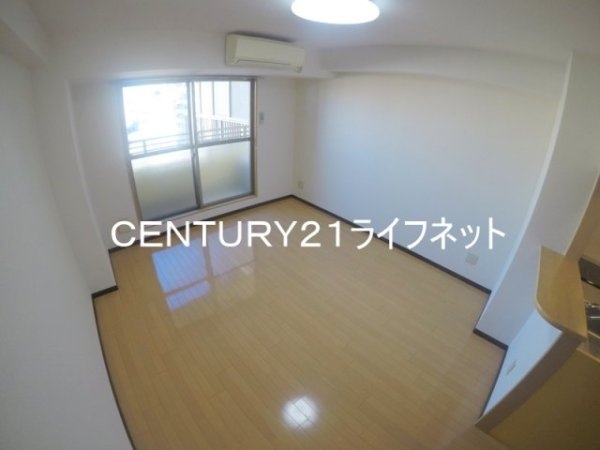 フローライト上新庄駅前