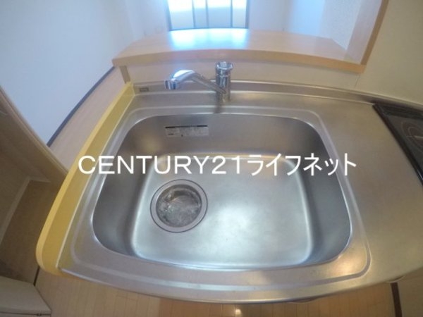 フローライト上新庄駅前