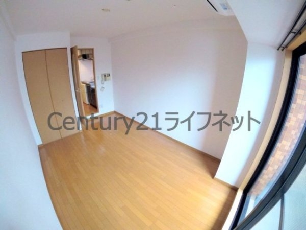 プレサンス梅田フロンティア