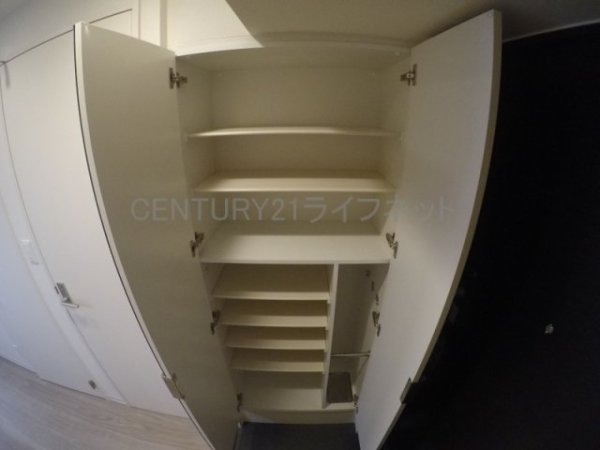 プレサンス淡路駅前