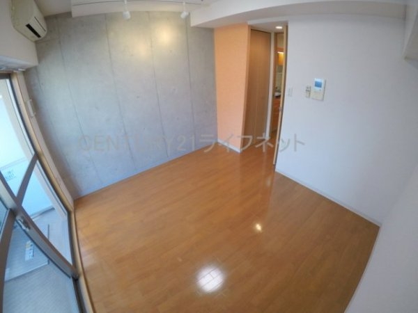 ラドゥセール江坂