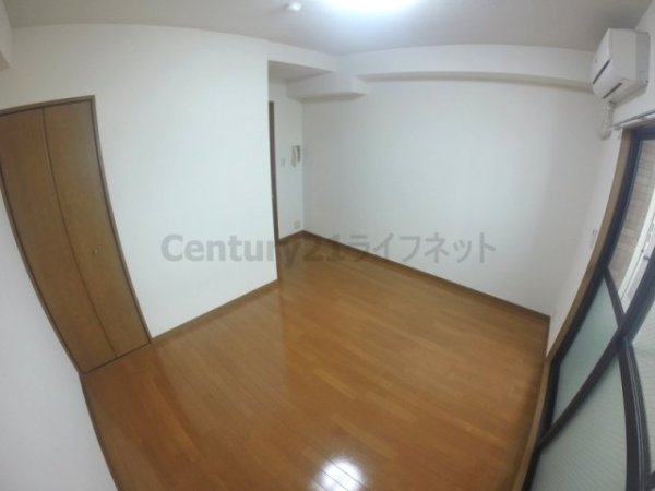 プレサンス新大阪
