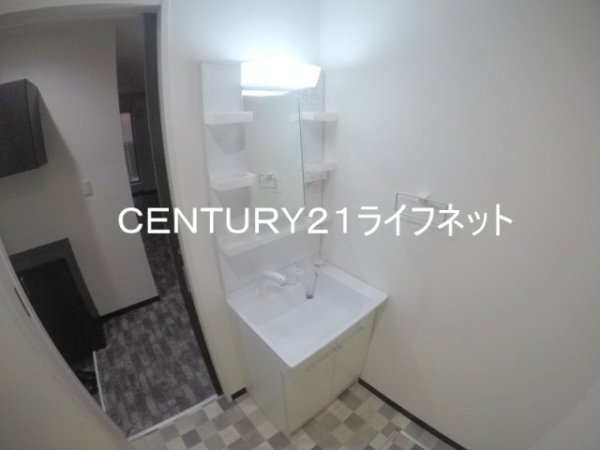 アベニール十三