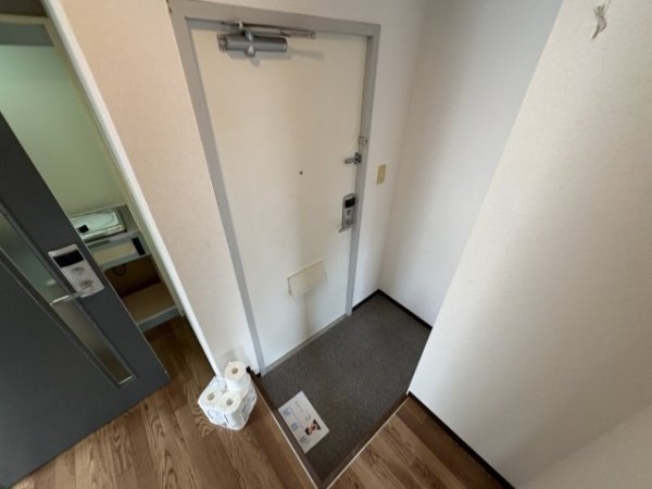 アメニティー新高2番館(玄関)