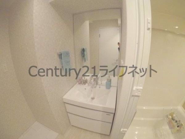 エムヒルズ南森町