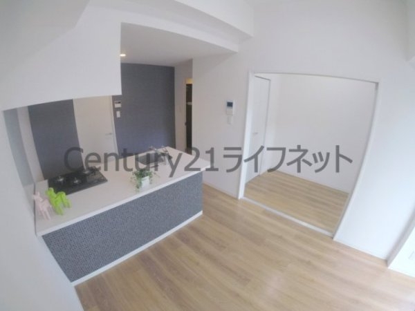 エムヒルズ南森町