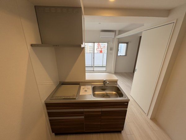 セレニテ江坂エクラ