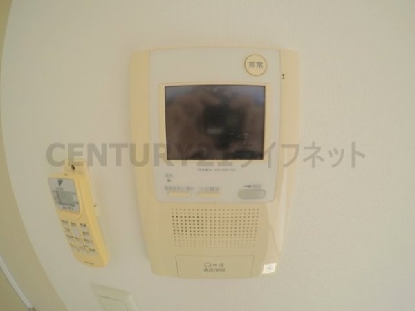 ドゥーエ江坂3