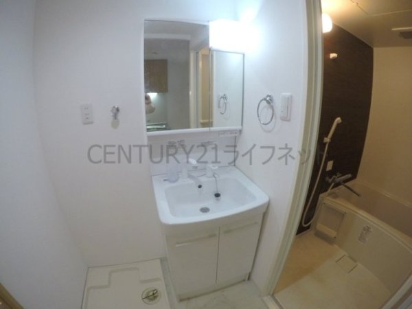 吹田市江坂町１丁目のマンション
