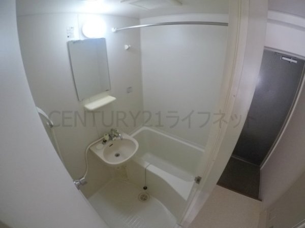 ミールズ江坂
