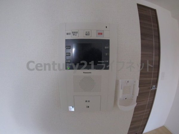 HS梅田イースト