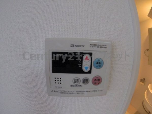 HS梅田イースト