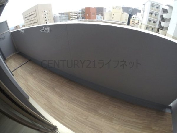 アドバンス江坂ラシュレ