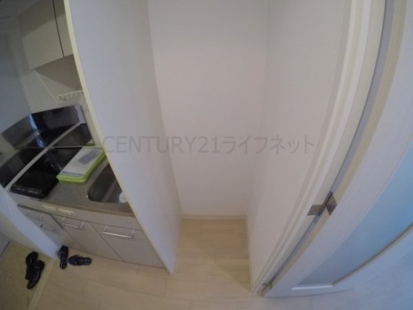 セレニテ江坂四番館