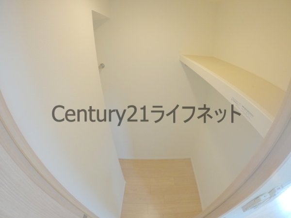 エス・キュート梅田中崎町