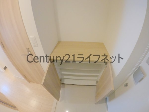 エス・キュート梅田中崎町