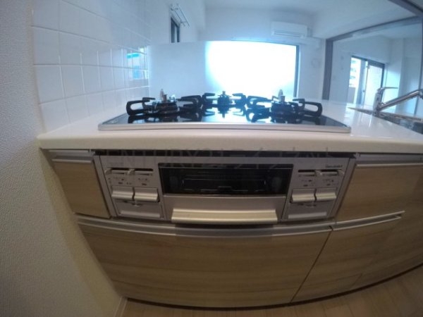 プレサンス新大阪ヴィガ