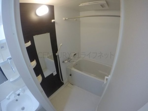 アールエフコンフォール江坂