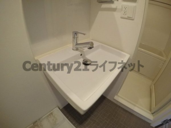 ファイブコート梅田