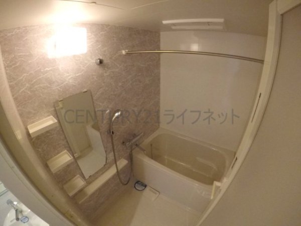 吹田市広芝町のマンション