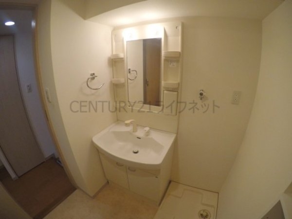 ドライバウム江坂