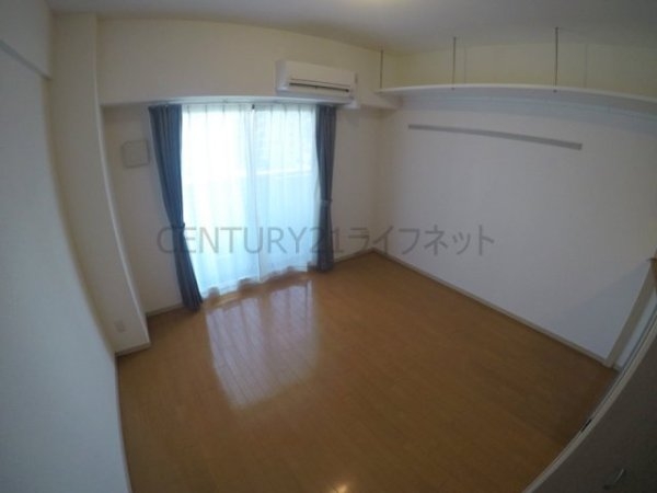 ドライバウム江坂