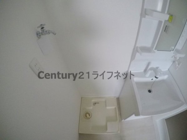 リュクス木川西