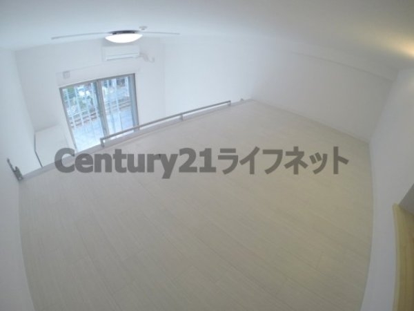 リヒト新大阪ウエスト