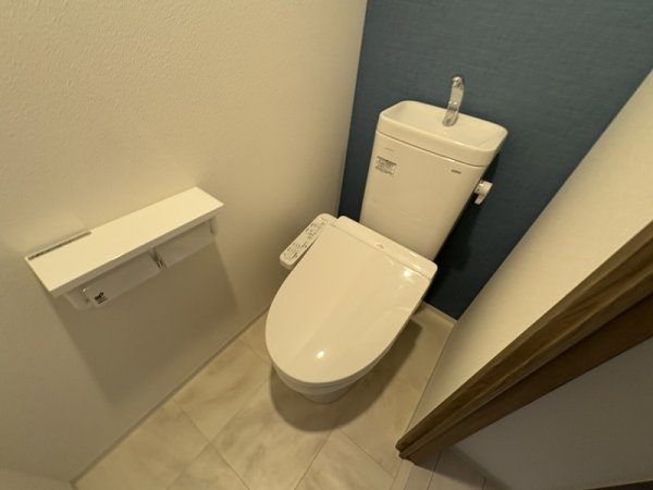 ワールドアイ大阪WestGate