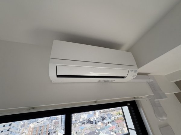 ワールドアイ大阪WestGate