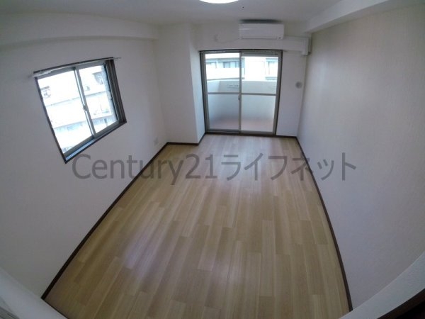 大阪市北区同心１丁目のマンション