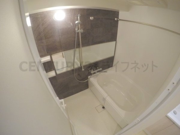 スプランディッド江坂駅前