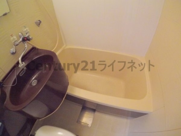 新大阪ロイヤルハイツ（宮原）