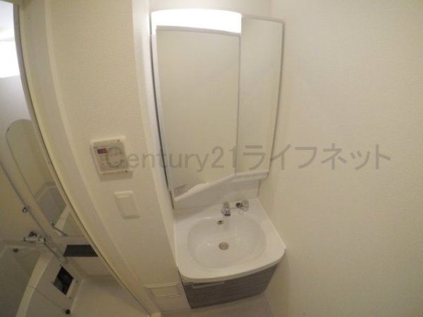 プレサンス新大阪ストリーム