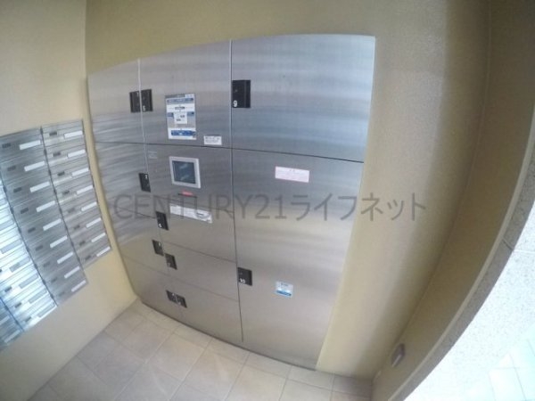 プレサンス大阪江坂