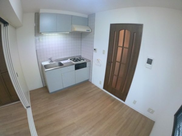 フェリーチェ江坂マンション