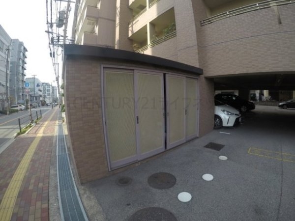 プルミエールメゾン江坂