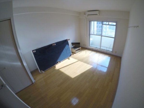 プルミエールメゾン江坂