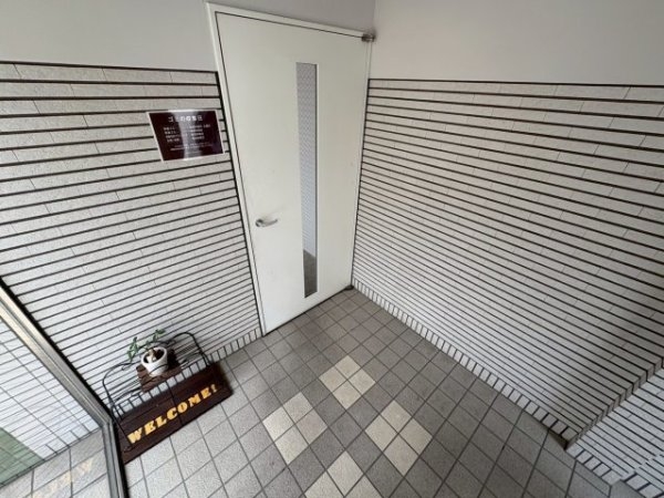 サンプレイス
