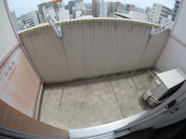 ミールズ江坂