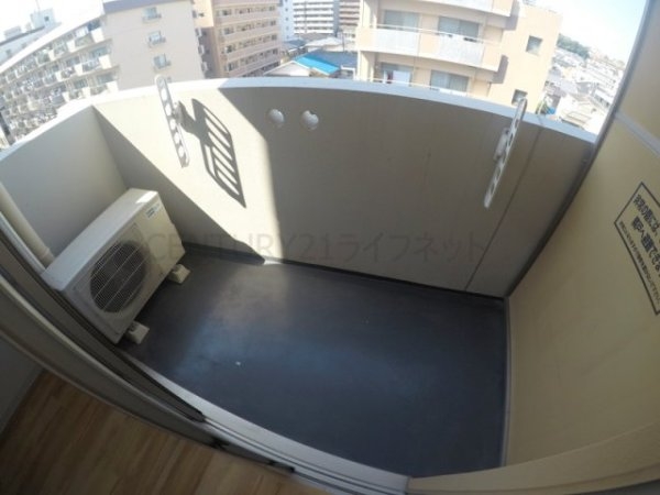 セレニテ江坂四番館